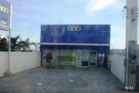 Metrobank Lagro (Bank) at KM 21 Quirino Highway, Lagro Novaliches.